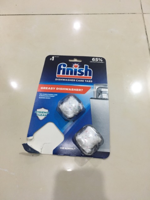 Giao hàng đúng hẹn, 1 viên không  làm sạch máy rửa chén như chai vệ sinh máy.