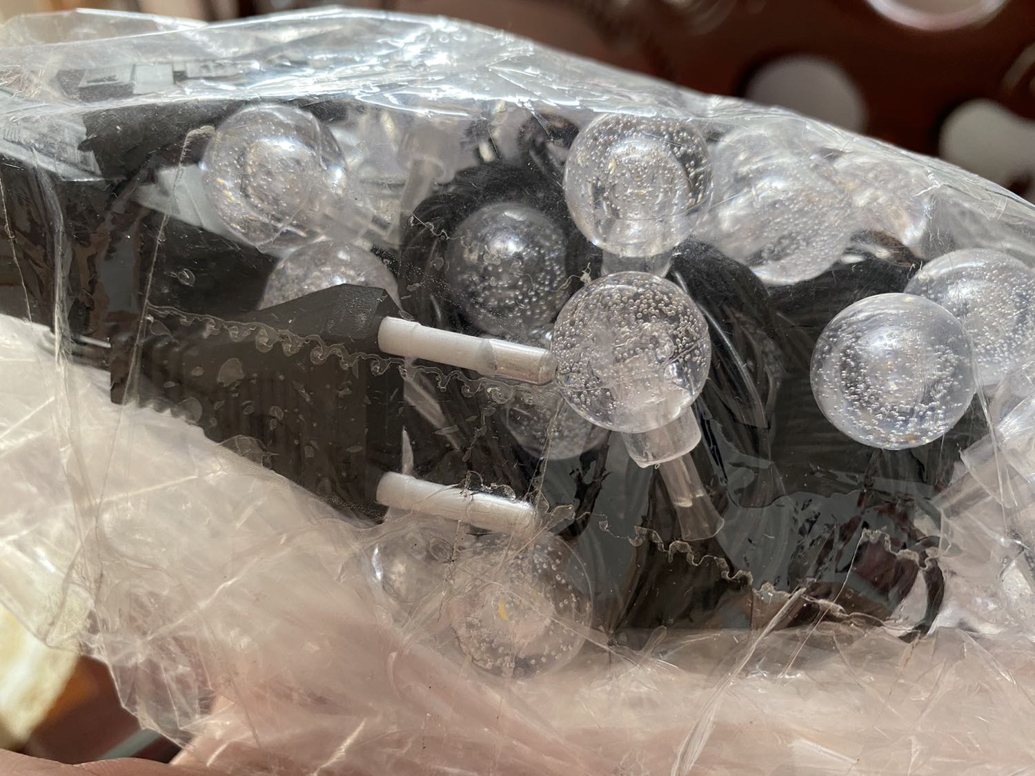 Sản phẩm ok, nhưng shop giao không đúng sản phẩm, mua là cổng usb nhưng chuyển về là cổng cắm điện trực tiếp, đang đợi tiki xử lý đổi sản phẩm