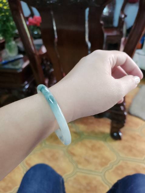 Vòng đẹp đeo dễ vân đá đẹp