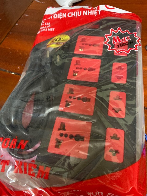 Ổ cắm tốt, rất tiện lợi và dễ sử dụng.