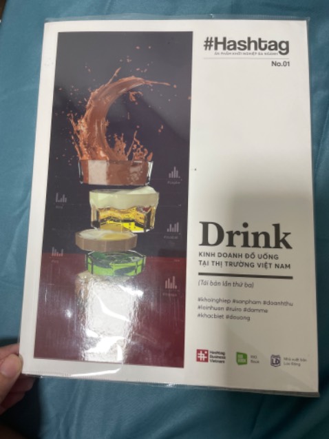 Sách Rio thì mang tính cập nhật cao, tuy nhiên cuốn này xuất bản cũng lâu nên đề tài này so với diễn biến năm nay không mới. Mình thích sách Rio ở chất lượng và mang tính thực tế ở thị trường VN tốt.

Sách đẹp, mới.