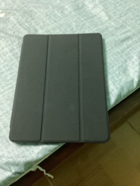 Hàng *** không giống trong ảnh, không phải thương hiệu mutural, đặt màu xanh giao màu đen. Chất lượng sp thấp, không có logo
Thất vọng về shop