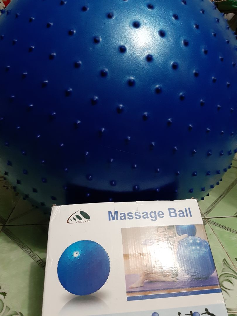 Mình mua sp này nhưng giao bóng có gai . đến giờ đổi hàng mà chưa nhận được hàng . Buồn ghê