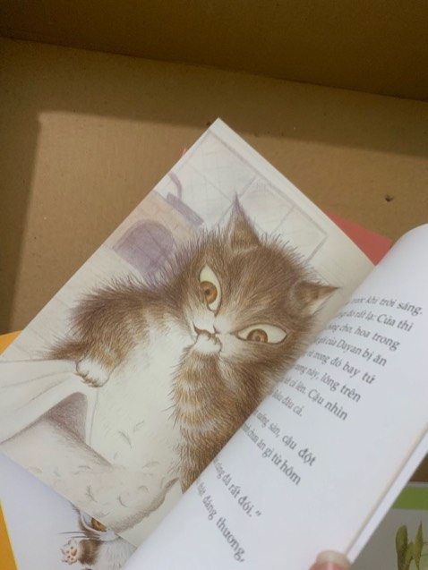 Sách đẹp. Màu sắc rõ nét. Chất liệu giấy cũng đảm bảo. Sẽ ủng hộ shop dài dài