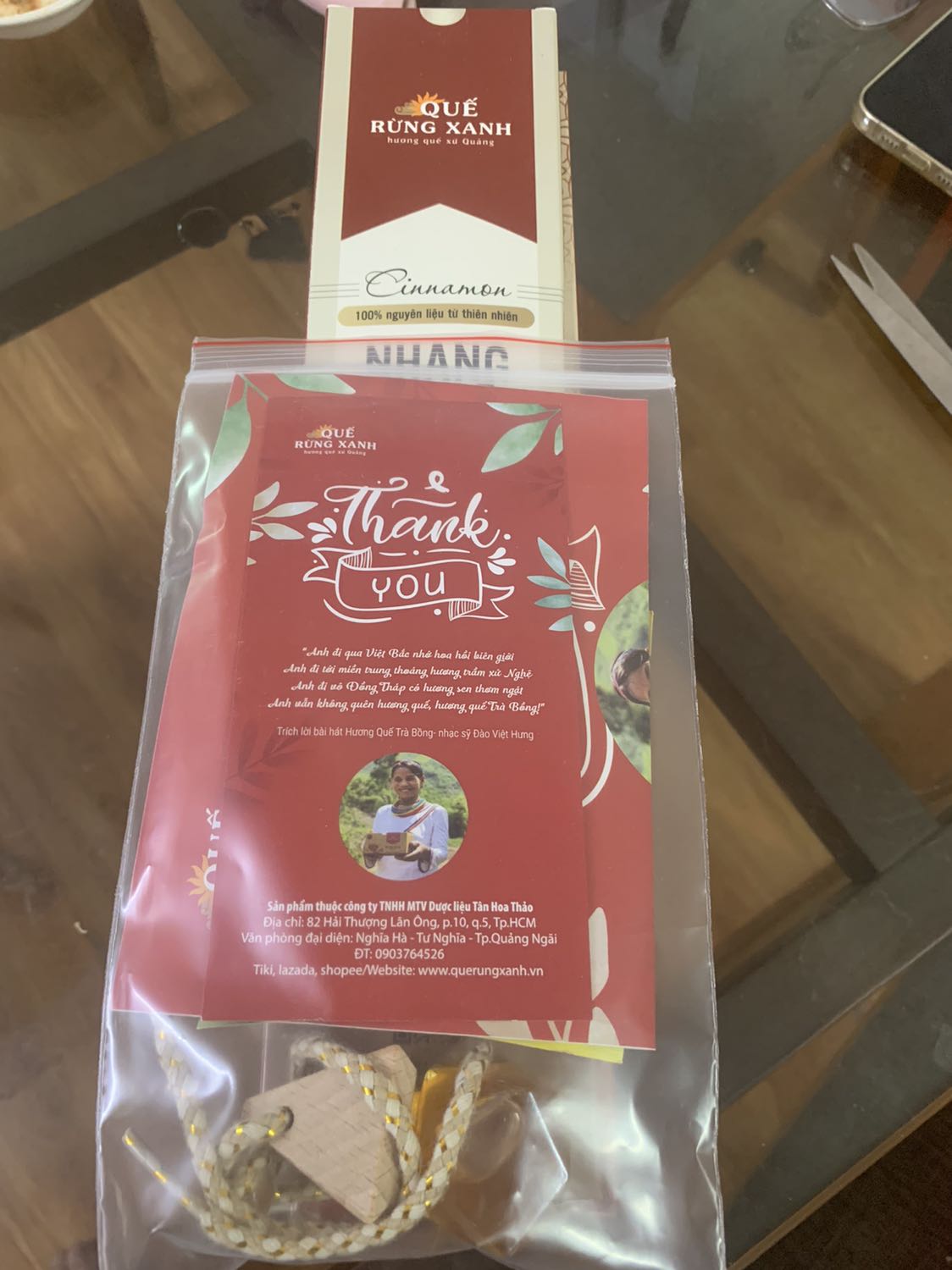 Đã nhận đc hàng và quà tặng. Shop rất cẩn thận.
Có cả lời nhắn cảm ơn.