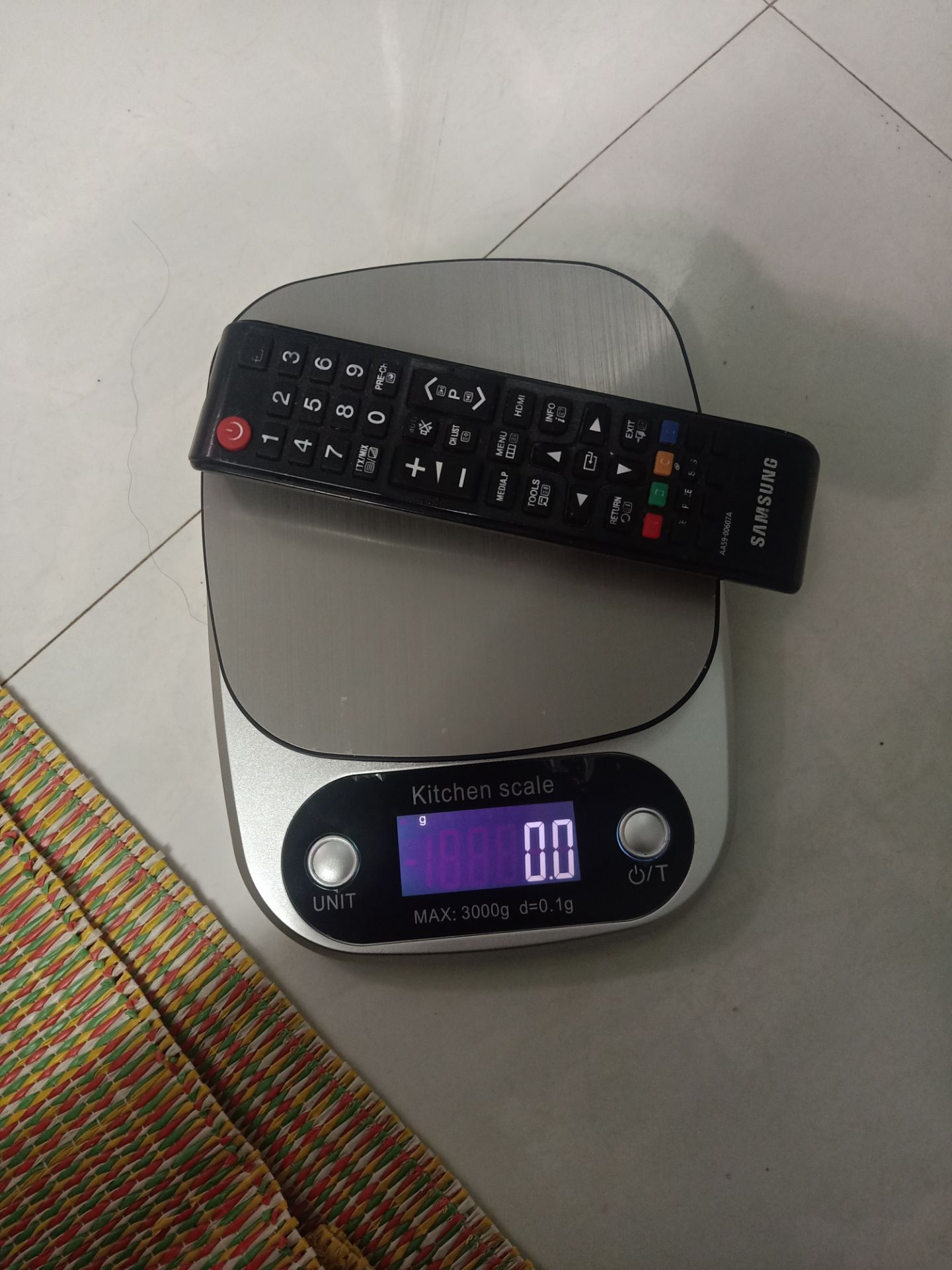 tránh xa shop này ra nhé mọi người.  E thử cân mà nó ko thèm chạy tý nào. hỏi shop mà không được giải quyết. tránh xa shop này ra nhé mọi người.  E thử cân mà nó ko thèm chạy tý nào. hỏi shop mà không được giải quyết.