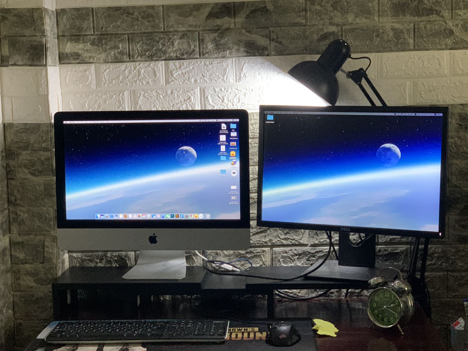 Hải lòng với bộ 3 kệ để màn hình đẹp tuyệt quá