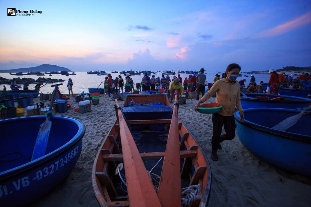 Bánh ngon nha mọi người, phù hợp cho người bận rộn, rất tiện ạ.Mình lười chụp hình ạ. Bánh ngon nha mọi người, phù hợp cho người bận rộn, rất tiện ạ.Mình lười chụp hình ạ.