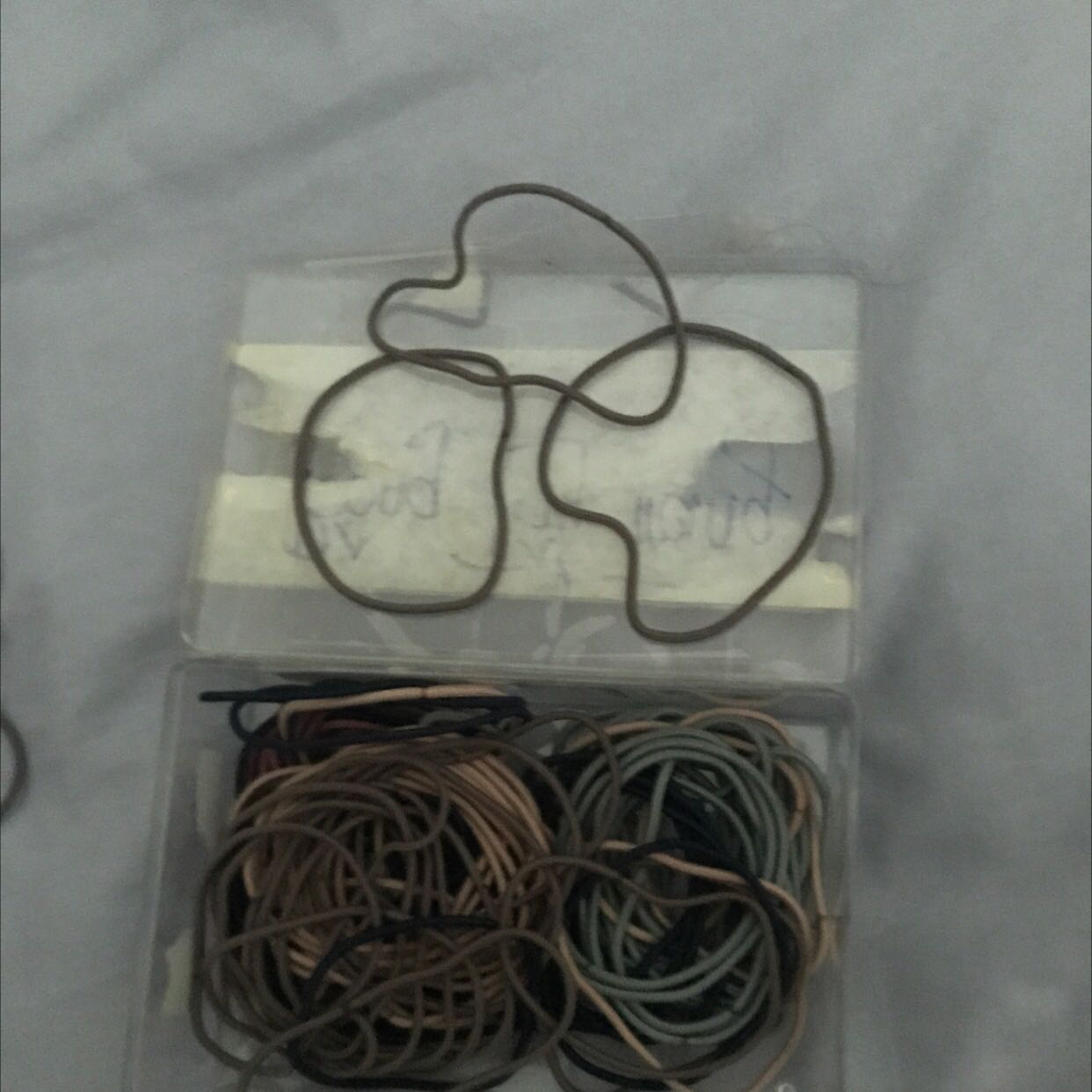 Thun như hàng sài rồi. Nó đã giãn hết cỡ luôn. Đợt truoc mua đâu có như vậy. Thất vọng với shop