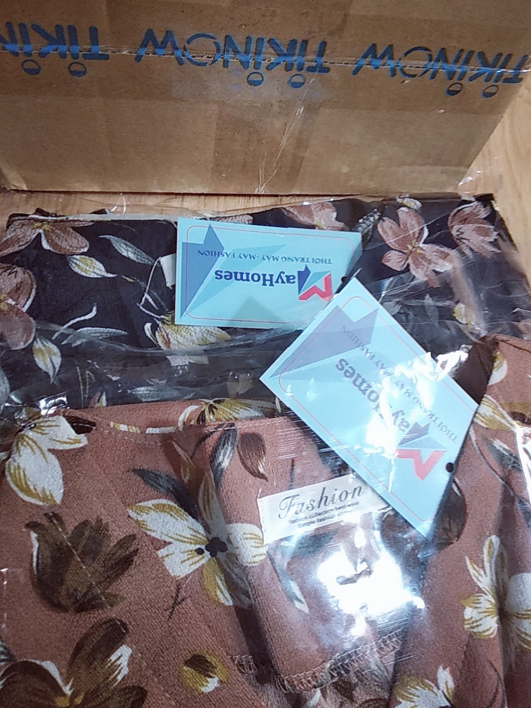 chất lượng tốt, đã mua 2 bộ 2 màu khác nhau của TIKI, cám ơn nhiều