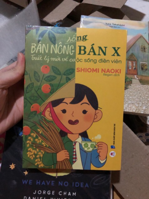 Bạn thích cuộc sống ở thành phố hay vùng quê nào đó??
Thử đọc nhé!
Sách đúng nội dung mình thích
Bìa đẹp
Đóng gói tốt, giao nhanh