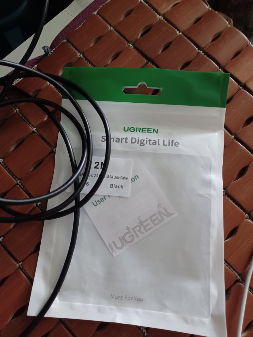 Hàng bị lỗi, k sạc được, đề nghị trả hàng hoàn tiền