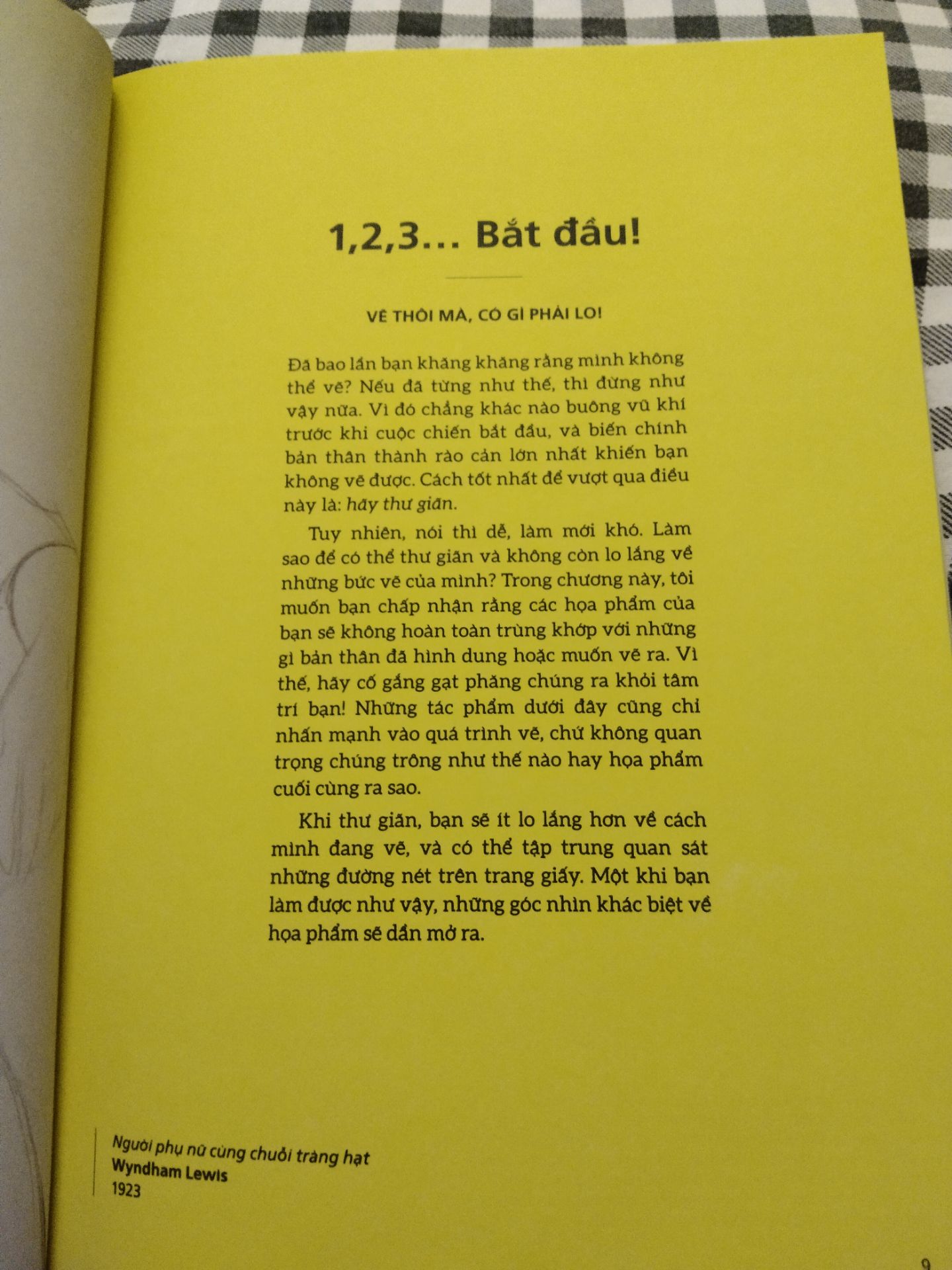 Sách nêu ra nhiều ý tưởng hay, thích hợp cho các bạn đam mê vẽ và muốn tự học ở nhà. Sách dành cho kỹ thuật vẽ bằng bút chì nhé.
Giao hàng tốt, sách đẹp ?