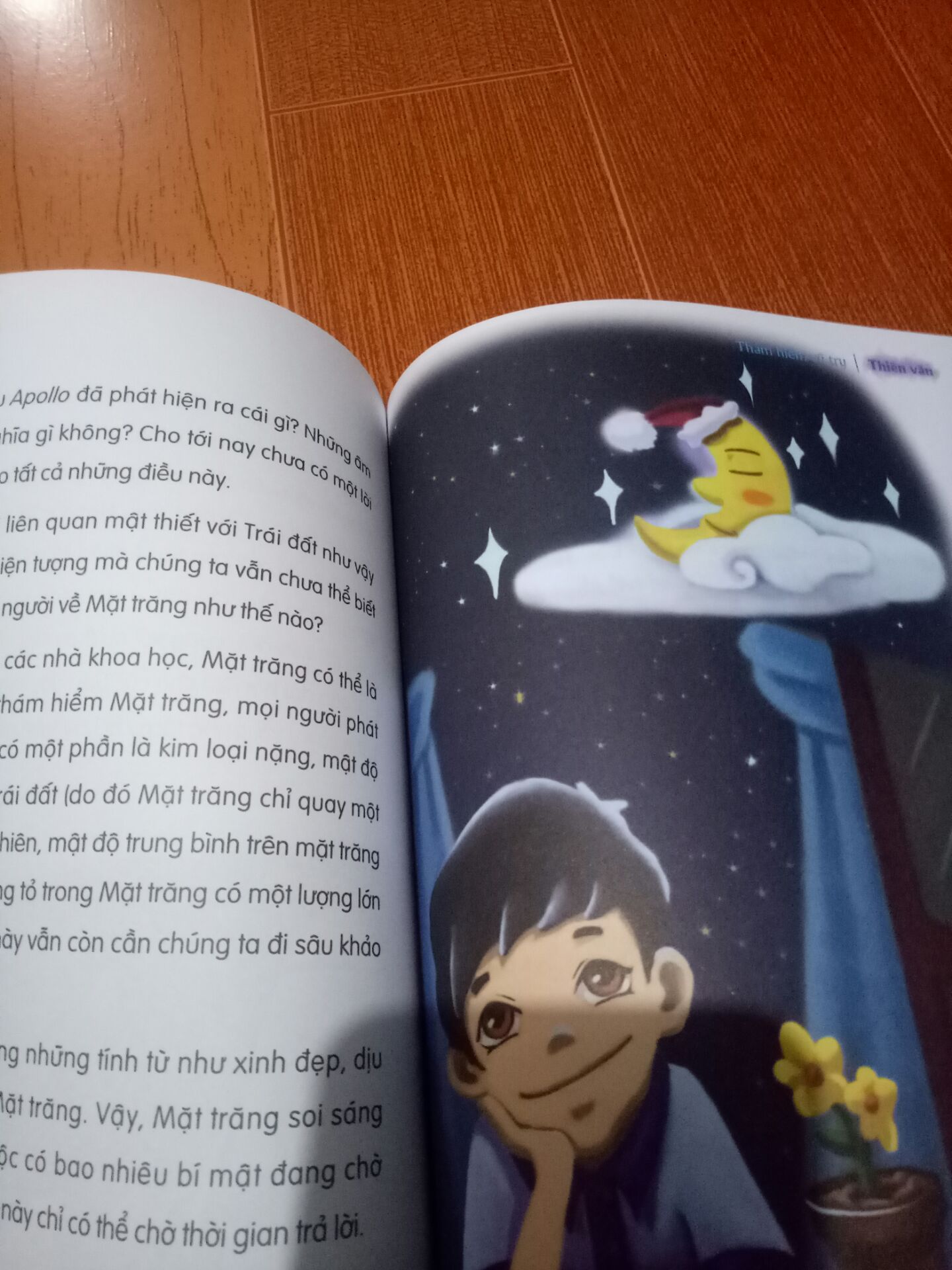 Sản phẩm đẹp, hình ảnh màu, nội dung hay ý nghĩa, phù hợp