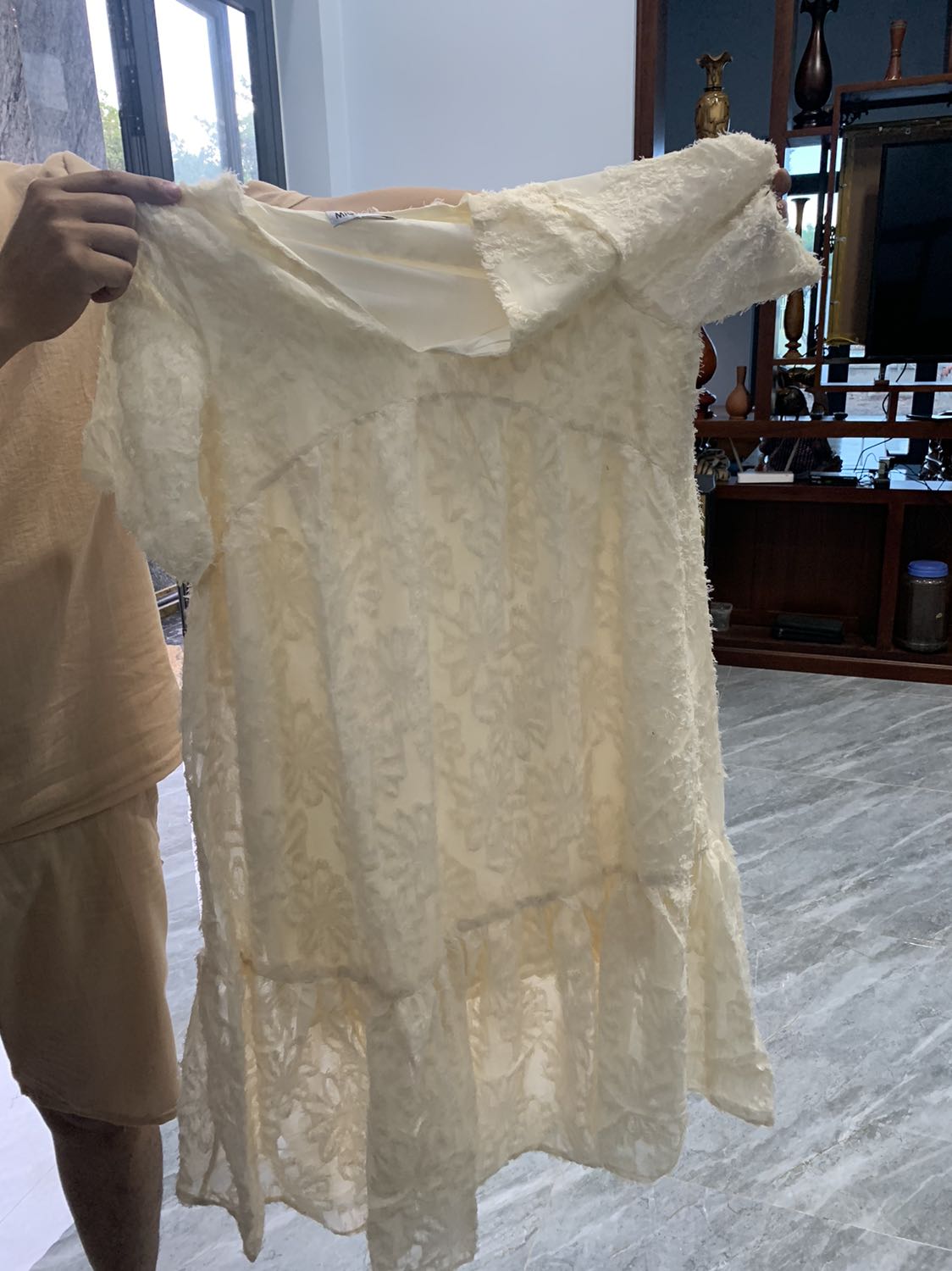 Tốt. Nên mua. Giao hàng nhanh