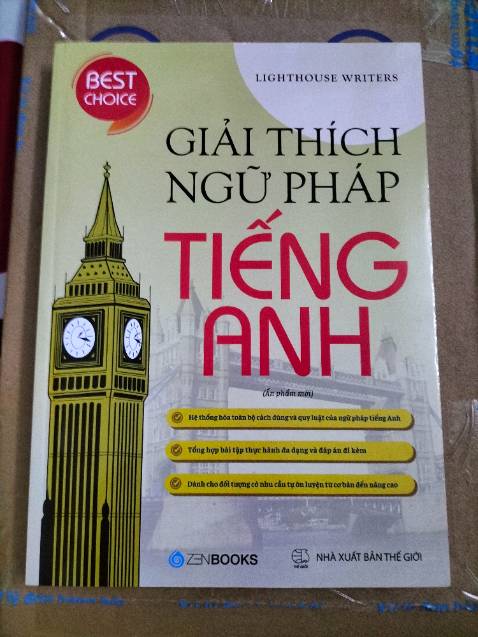 Sachs đẹp đc bọc seal kỹ, so với bản cũ bản mới đc trình bày nhiều bản và mindmap nhiều tốt hơn so với bản cũ, dễ nhìn đọc tố, khổ lớn hơn nhiều với cuốn cũ, làm từ điển tra ngữ pháp rất tốt