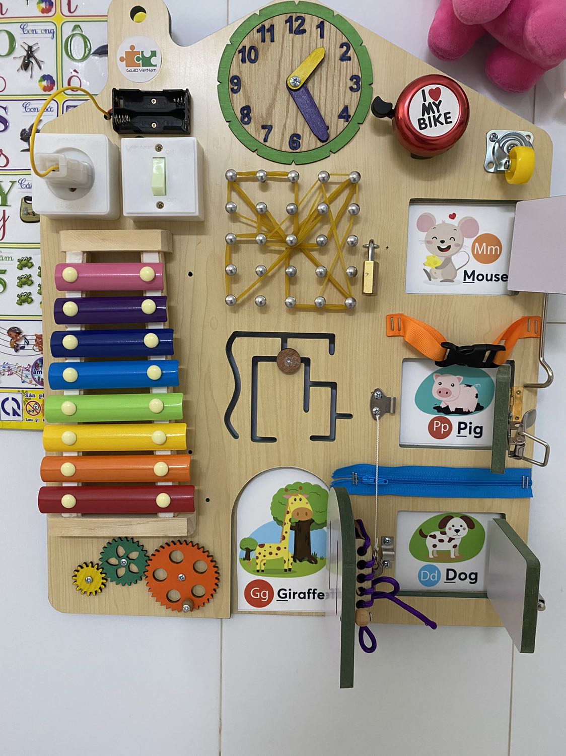 Tạm ổn. Có điều công tắc điện khá cứng để bật lên xuống và ổ điện hơi khó cắm. Nhưng nhìn chung chất luong tot ạ