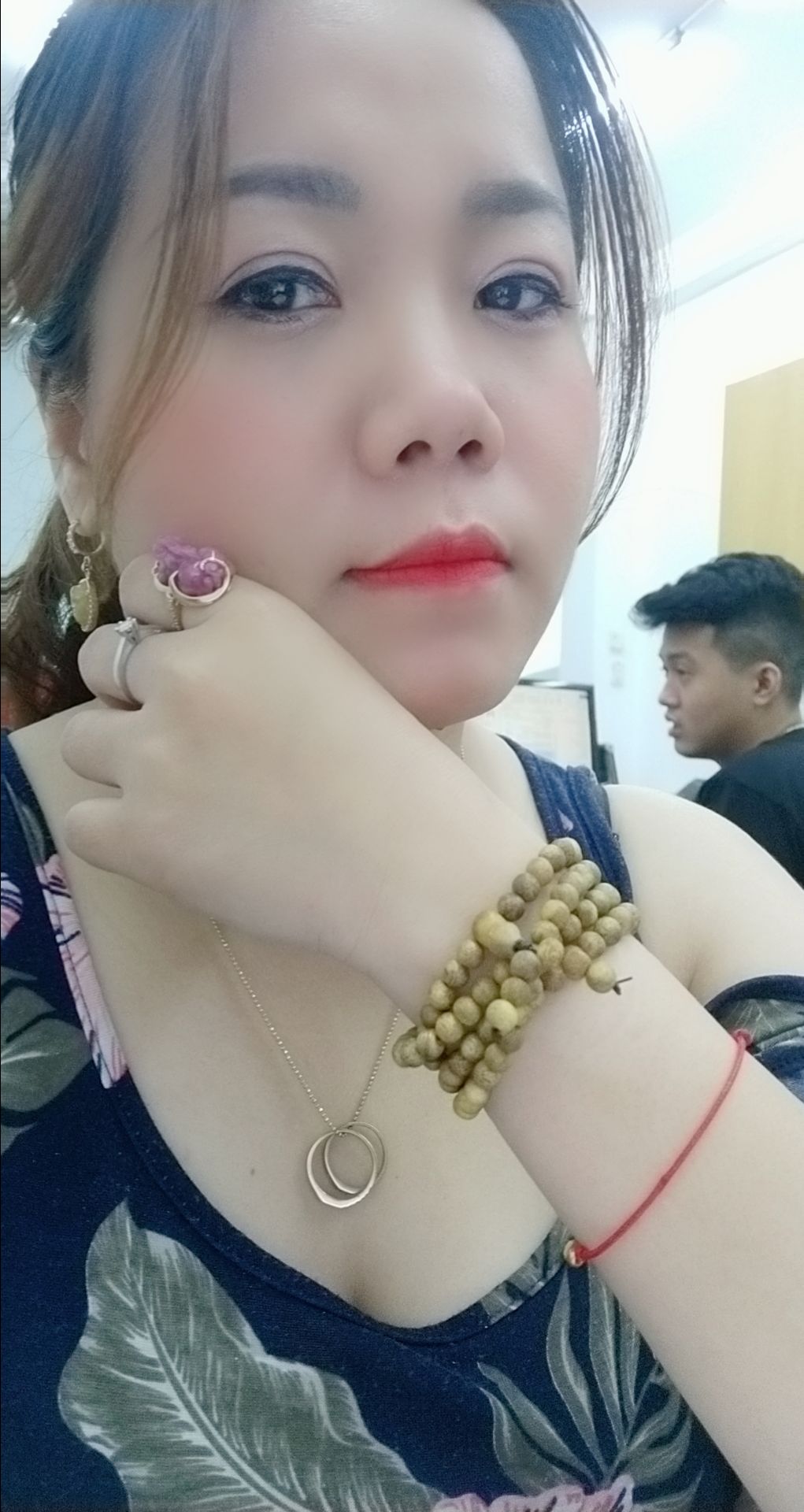 lúc mới nhận thơm lắm đeo thời gian mùi k thơm như ban đầu, làm sao để thơm như cũ shop ha