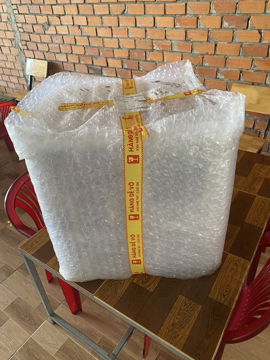 Đã thử hấp,nướng,hấp thì ok nhưng nướng thấy chậm hơn mấy cái lò rẻ tiền nữa,hơi khó sữ dụng,độ bềnh thì hy vọng vào thương hiệu.