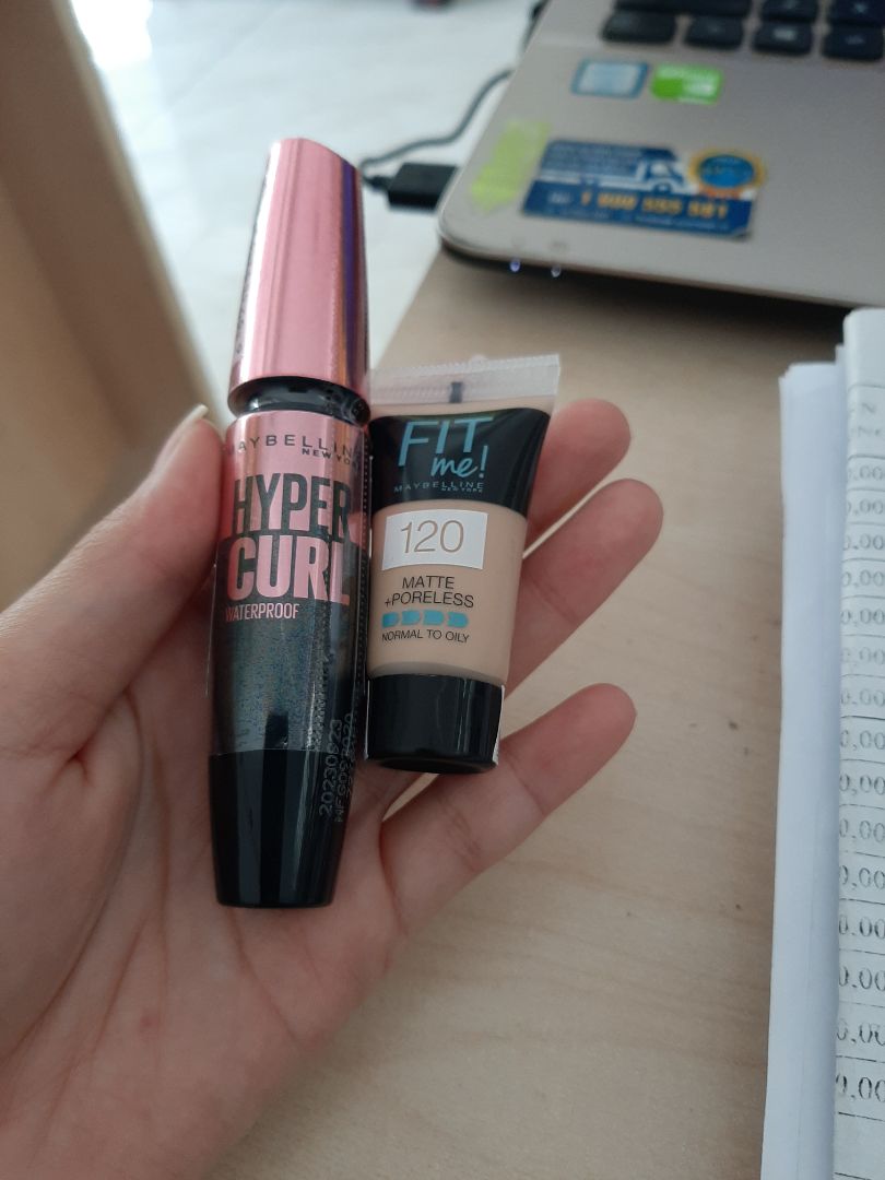 Mình đã nhận đc hàng rất nhanh, có tặng phẩm đính kèm, chất lượng chưa biết do chưa sử dụng, nhưng mình nghĩ dòng maybeline thì ok rồi. nếu sử dụng có gì k ổn mình sẽ quay lại để nói cho mọi ng biết