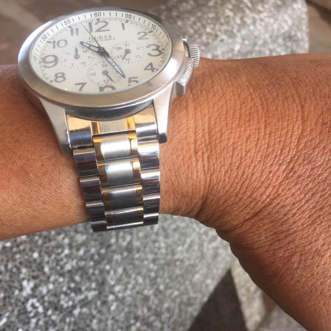 Giá hợp Lý, đóng gói chắc chắn. Chất lượng thì thời gia sử dụng mới biết