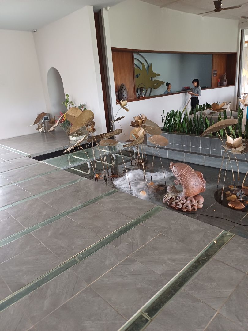 Giao hàng đúng hẹn, shipper thân thiện, bút đẹp