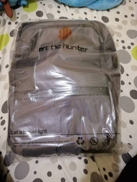 Balo rất đẹp, chắc chắn, đáng tiền,...Đây là lần đầu tiên mình mua hàng trên tiki mà ưng ý k có chỗ nào để chê cả. Ship hàng cũng rất nhanh. K tới 3 ngày là nhận được rồi. Cảm ơn shop nhiều!!!☺️ Balo rất đẹp, chắc chắn, đáng tiền,...Đây là lần đầu tiên mình mua hàng trên tiki mà ưng ý k có chỗ nào để chê cả. Ship hàng cũng rất nhanh. K tới 3 ngày là nhận được rồi. Cảm ơn shop nhiều!!!☺️