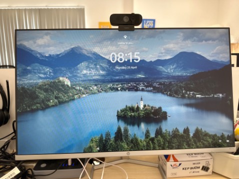 màn hình rất tuyệt nha