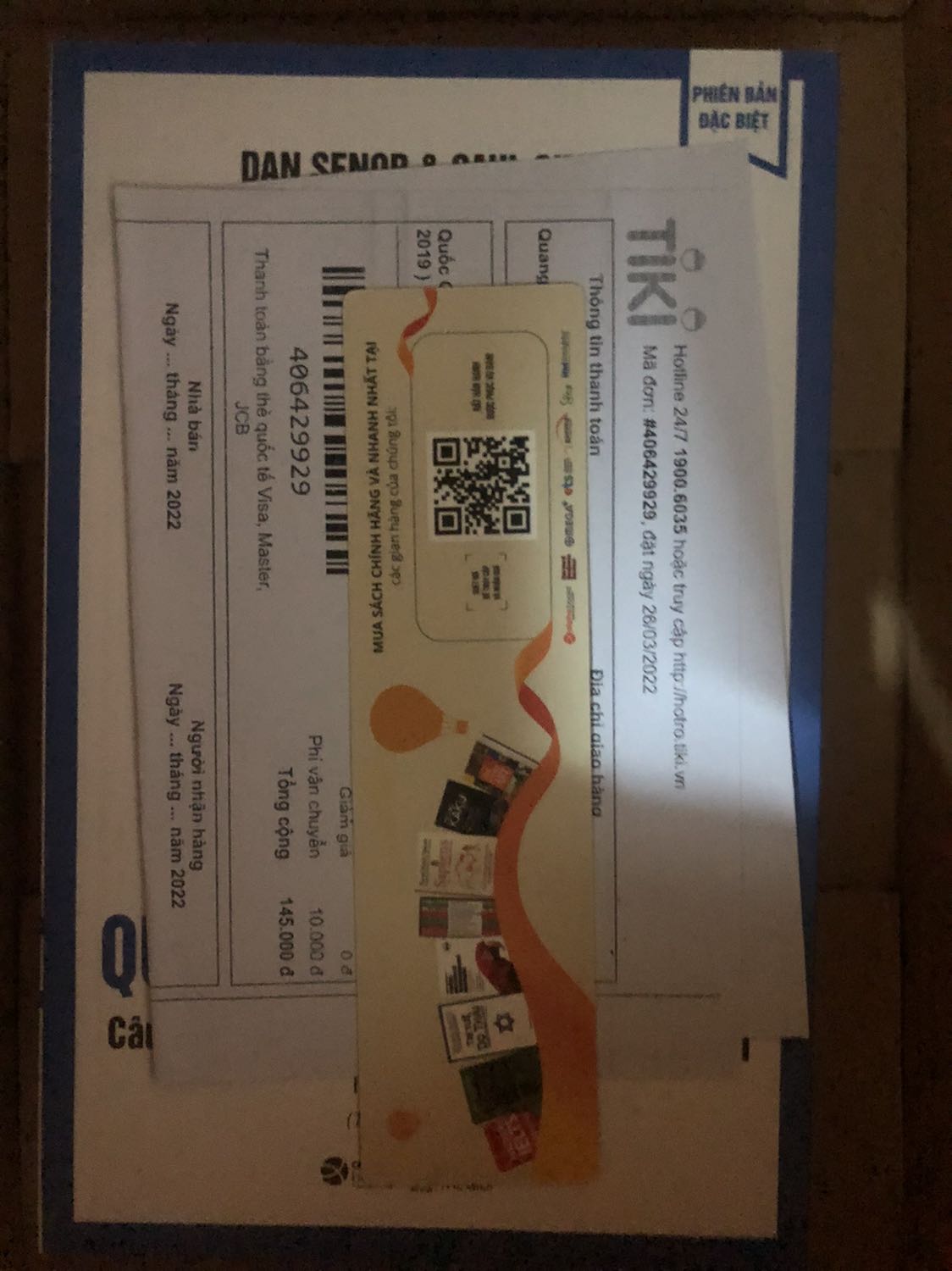 sách vẫn bị sai chính tả