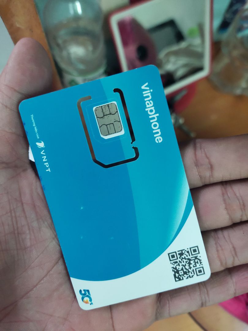 sim 220K/12 tháng thì còn gì bằng? tính ra mỗi tháng chưa tới 20.000. mình ở cần thơ mà mua tận ngoài Hà Nội nên vận chuyển hơi lâu tí nhưng nói chung là quá ok nhé mn.