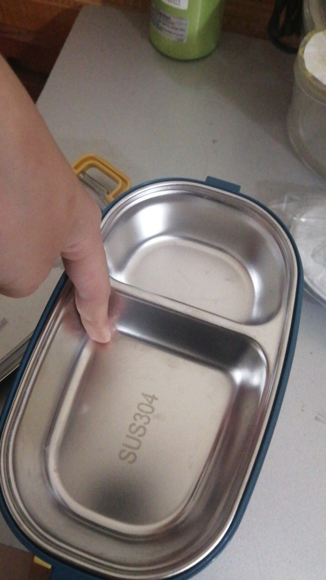 mình thích màu xanh, nên đã nhắn tin cho shop và shop hỗ trợ mình rất nhiệt tình luôn. Chị mình khen đẹp và chuẩn bị mua cho bà ya thêm cái nữa nè