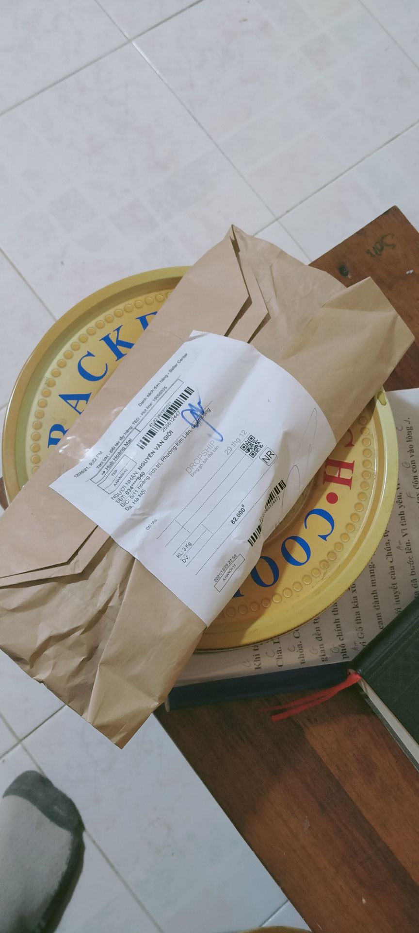 vừa vặn luôn cứ nghĩ là nó to quá với lại bông lông không được như hình te tua trừ 1 sao