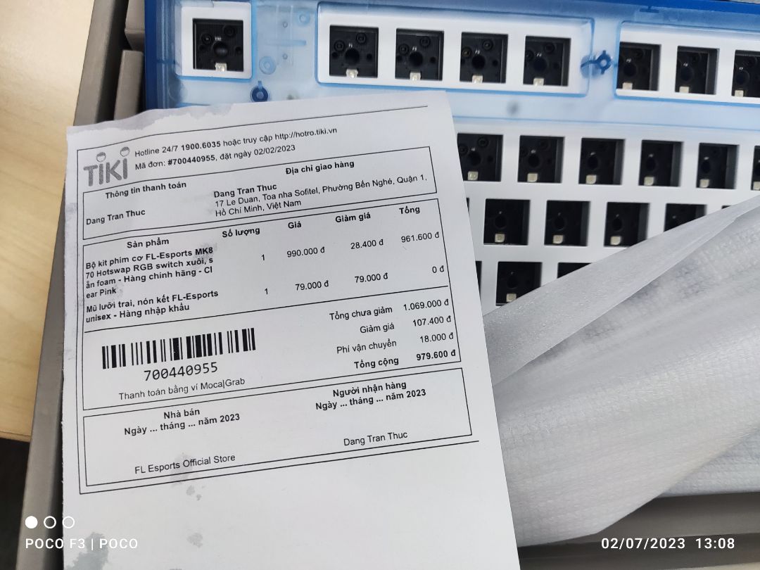 Shop giao nhầm màu rồi ạ. Làm ơn liên hệ mình để giúp đổi hàng gấp đi a. Giao đủ nón khuyến mãi