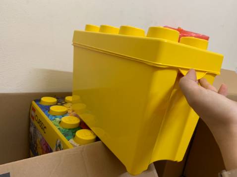 phản hổi sp hỗ trợ chậm. Giải thích không thuyết phục về đơn hàng được thắc mắc. SP không có tem mác ngoài vỏ thùng.