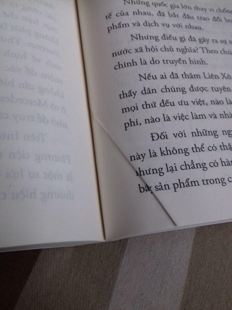 quả này ko ưng tí nào mà bù lại giao hàng siêu nhanh nên thôi bỏ qua :))