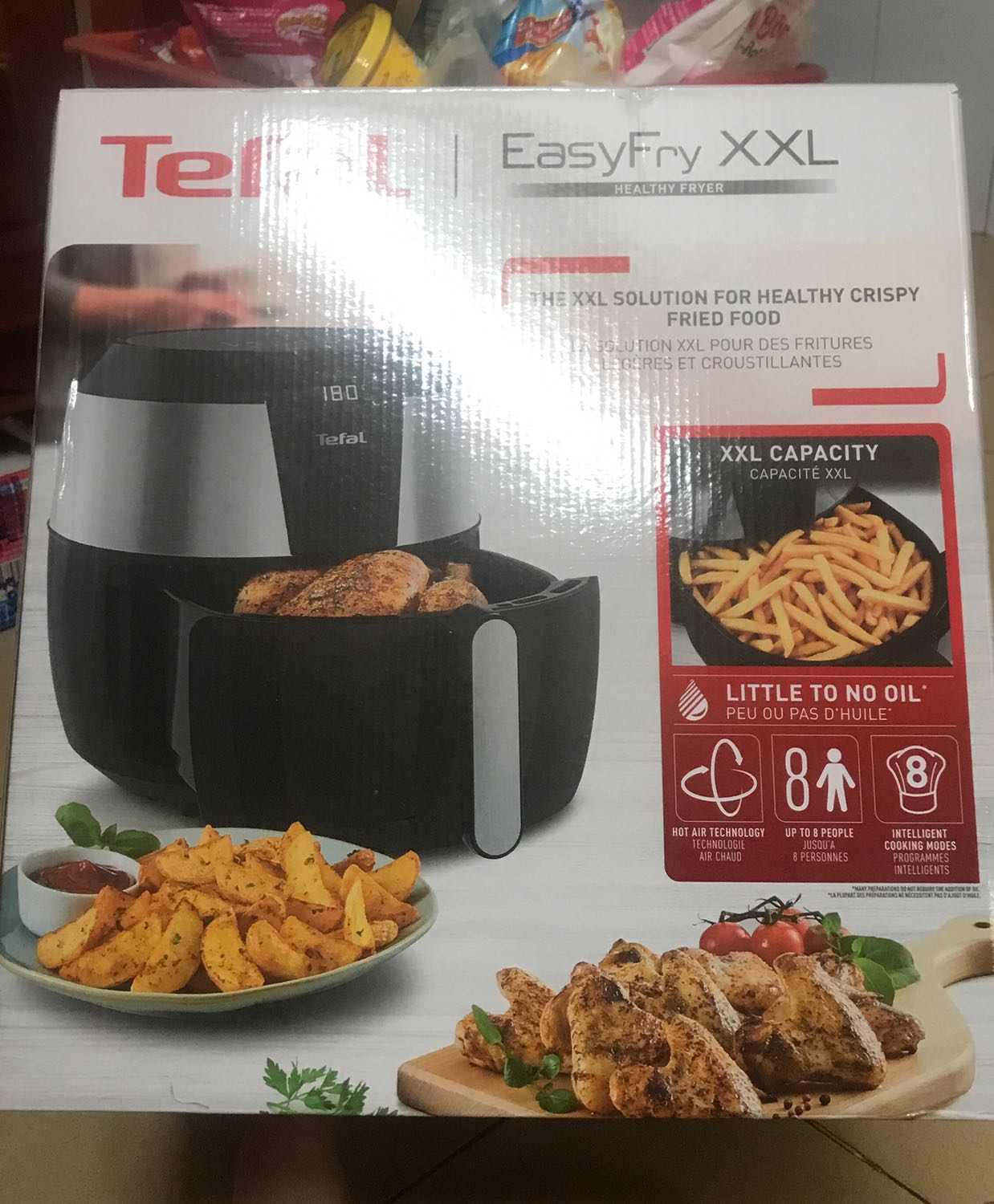 5 sao cho Tiki nha vì giao hàng siêu nhanh mặc dù dịch bệnh, đóng gói thì cẩn thận cực kì tới tận 2 thùng carton lận, giao hàng đủ kể cả quà tặng kèm. Nồi rất đẹp, không sứt mẻ và chống dính hiệu quả.
5 sao cho sản phẩm vì nướng đồ ăn rất là ngon, không dầu mỡ. Đã nướng thử khoai tây, cá viên chiên, thịt vịt và một số loại bánh. Khá là ổn áp nên trở đồ ăn thì sẽ ngon hơn!!!
P/s (sau sử dụng): Nồi vệ sinh dễ dàng, mọi người có thể dùng nước ấm và miếng rửa chén loại xốp để tránh trầy. Thiết kế của nồi còn có 4 chấu silicon nên cực kỳ yên tâm vì khó bị trầy. (Điểm mình rất thích là đây)