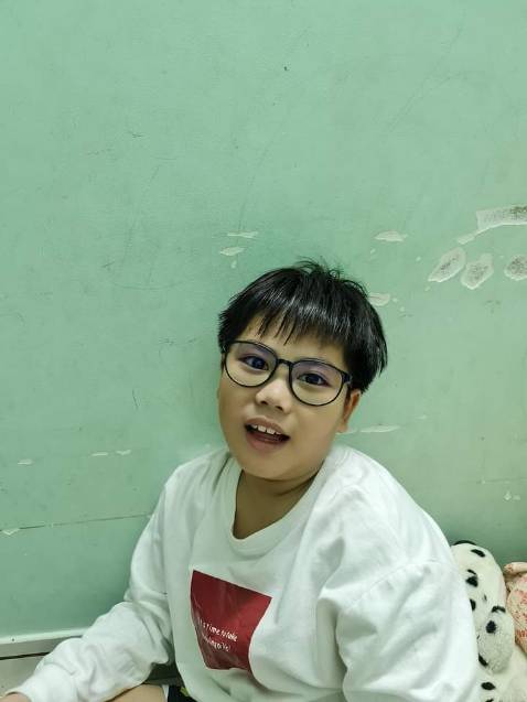 Chất tốt, mềm và không đau tai. 2 nhóc nhà mình rất thích dùng loại này.