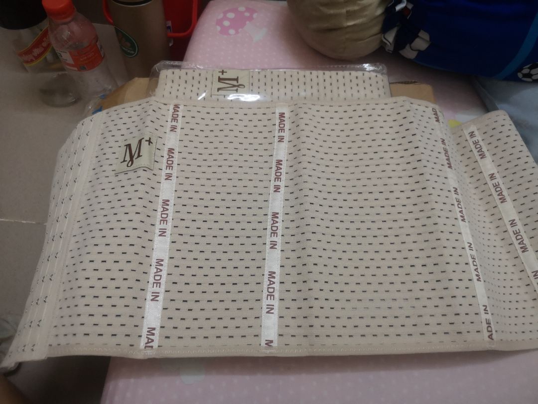 Sản phẩm như hình, xài êm, dễ chịu. Giao hàng sớm hơn dự kiến 1 ngày. Nhân viên giao hàng thân thiện. Rất hài lòng.❤?