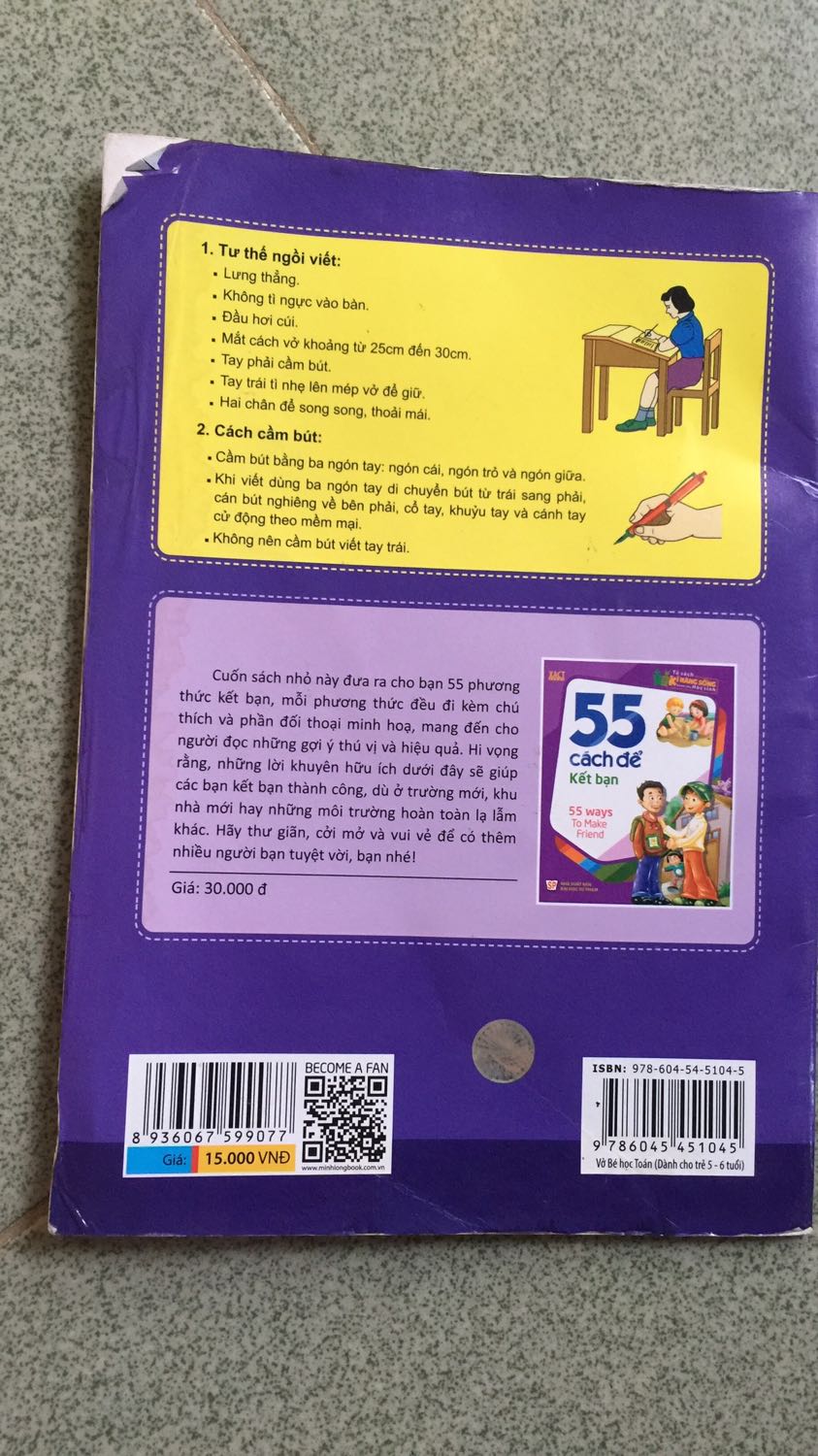 Giao cho mình sách kém chất lượng đã cũ và bị thấm nước. Còn dịch vụ tiki thì ok