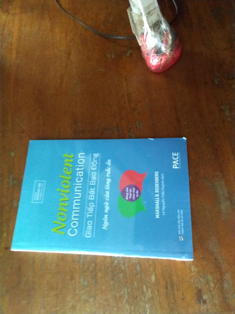 - giao nhanh, nói giao trong một ngày nhưng do vận chuyển thì hai ngày nhưng như vậy cũng nhanh rồi
-sắp được bao bọc bởi một bìa nhựa mỏng