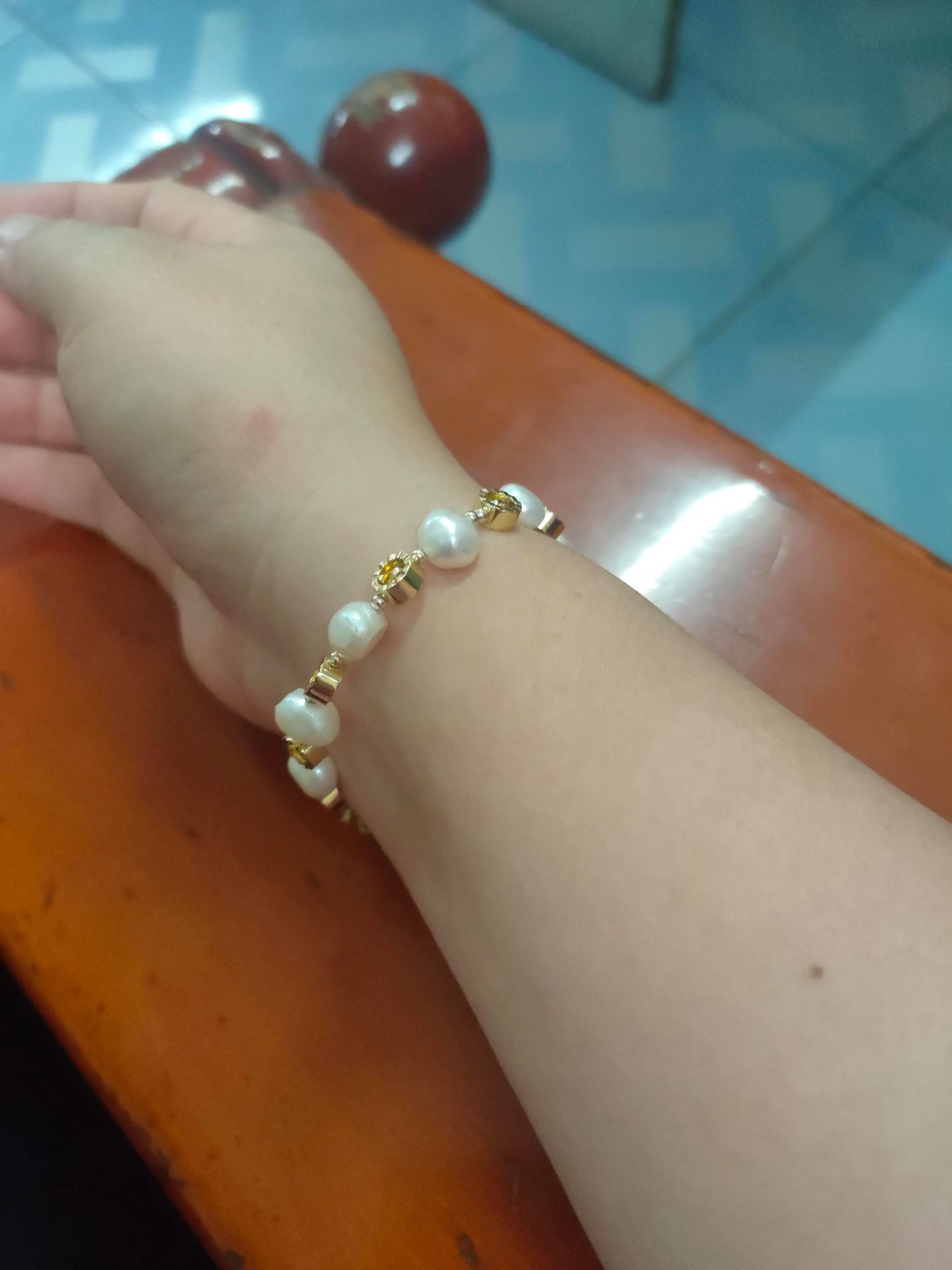 Hột trai không được tròn.