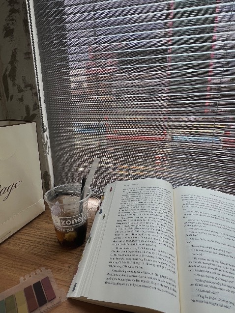 Đúng là phải đọc những cuốn thế này mới thấy được sự khác biệt văn chương và lý do tại sao nó được vào hàng kinh điển.