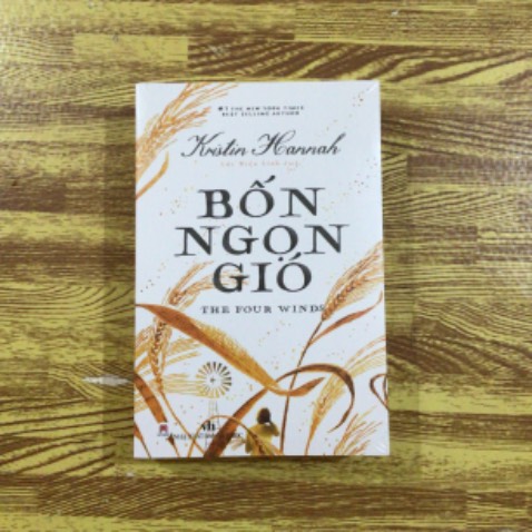 Sách mới ra,nghe tên đã thấy hay rồi. Mua sale 42% thôi nhưng đang mê nên mua luôn,sách dày quá