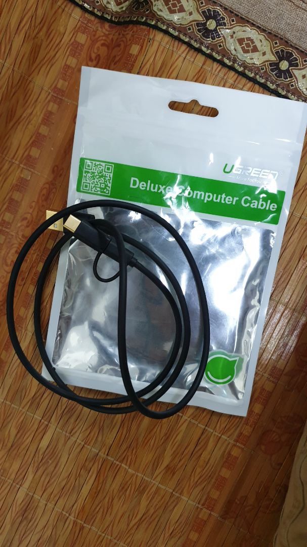 Dây chắc chắn, đầu USB và Type C đều mạ màu vàng đúng của Ugreen. Còn bền hay k, chất lượng ntn thì thử ms biết