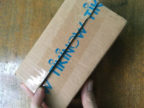 Giao đúng tiki now,
Dùng mấy hôm rồi rồi mới thấy thơm, muỗi cắn hay côn trùng gì cũng lặn hết, trời lạnh xoa xoa ấm ấm, đỡ đau đầu và ngủ ngon. 
Dễ thương, đóng gói xinh, 
Cám ơn shop. 
Sẽ ủng hộ :X Giao đúng tiki now,
Dùng mấy hôm rồi rồi mới thấy thơm, muỗi cắn hay côn trùng gì cũng lặn hết, trời lạnh xoa xoa ấm ấm, đỡ đau đầu và ngủ ngon. 
Dễ thương, đóng gói xinh, 
Cám ơn shop. 
Sẽ ủng hộ :X