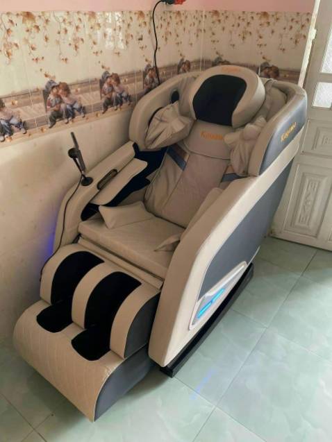 Ghế đẹp, màn hình dễ hiểu, có nhiều bài đánh rất hay, màu sắc đẹp, sang trọng. Hàng nhận nguyên đai nguyên kiện, hài lòng về sản phẩm.