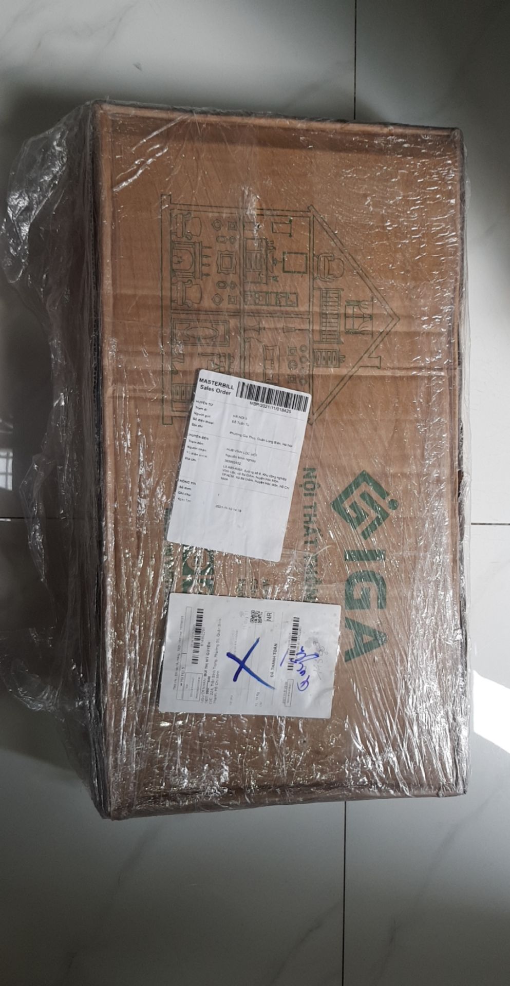 Sản phẩm đúng mô tả ! Phù hợp với tầm giá !  Tuy giao bị chậm so với lịch hẹn + sản phẩm bị vài lỗi nhỏ (có thể do quá trình vận chuyển) nhưng vẫn thông cảm trong tình hình dịch Covid ! Nhân viên giao hàng rất dễ thương !