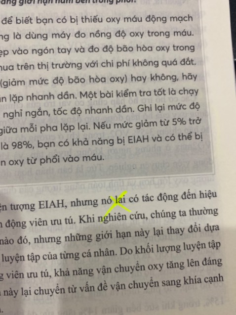 Tôi ko biết kiến thức chạy bộ của dịch giả đến đâu, nhưng việc để lỗi chính tả và thiếu chữ liên tiếp khiến tôi thấy khó chịu về sự chuyên nghiệp của ban dịch giả, hiệu đính, cần có tâm hơn (Mới đọc được ít trang)