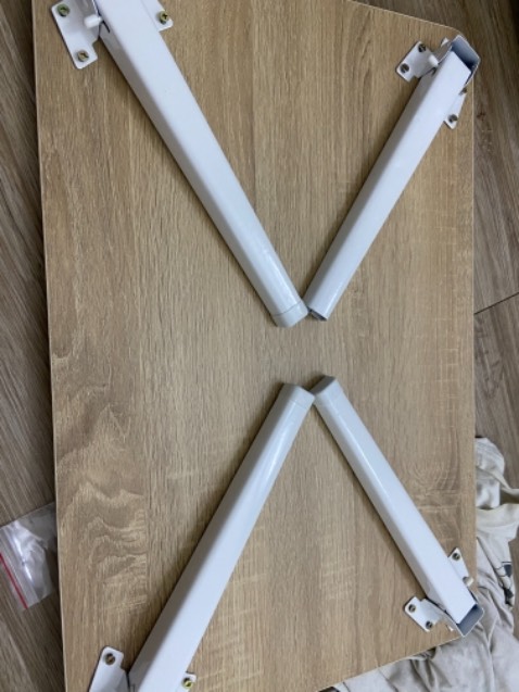 Thiết linh kiện. Giao giúp mình phần thiếu. Bàn bị kênh thì như người có 1 chân :(
Shop sau đó đã liên hệ và giao đầy đủ lại cho mình. Mình cảm ơn rất nhiều