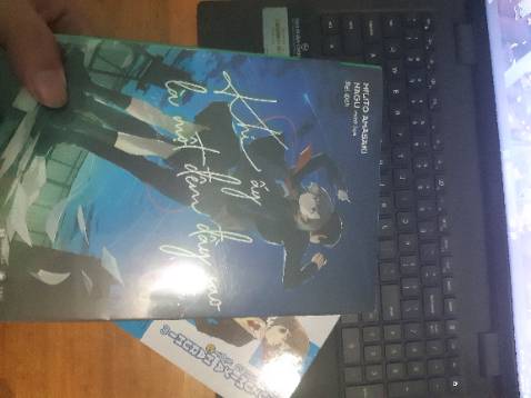 Hàng được bọc cực cẩn thận luôn 😎👍 poster tặng kèm cũng được gói kỹ càng, sách thì ok lunn lại còn giao sớm nữa chứ 🐸 amazing good job nha :))))